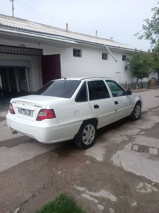CHevrolet Nexia 2 sotiladi