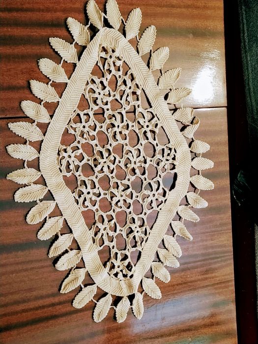 Продавам различни покривчици на една кука