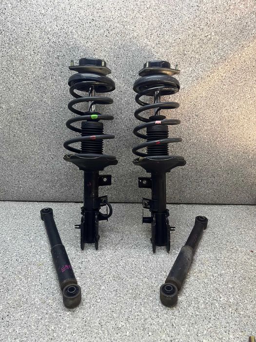 Стойка амортизатор пружина перед зад на Ниссан Эльгранд Е50