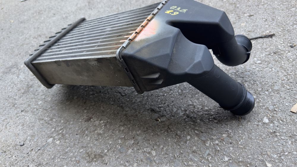 Интеркулер Opel Zafira 1.9 120 CDTi