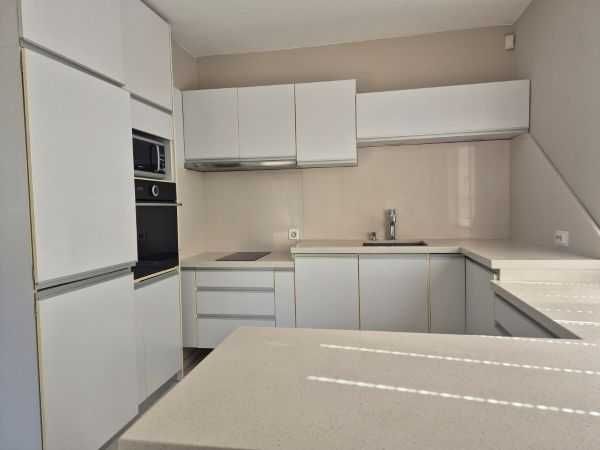 Директно от собственик! Просторен 3-стаен апартамент с паркомясто в Манастирски ливади – Запад