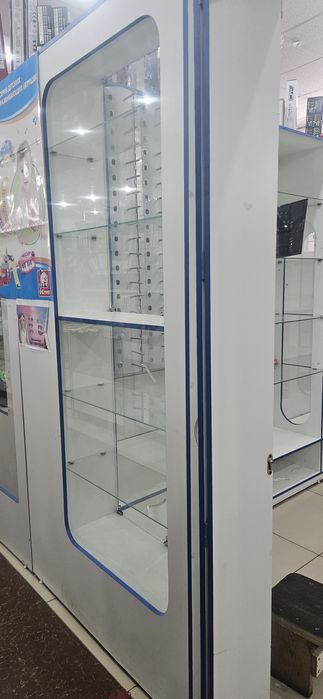 Продам торговые стеллажи.