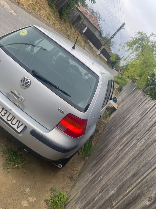 VOLKSWAGEN Golf 2000 — imagine 2