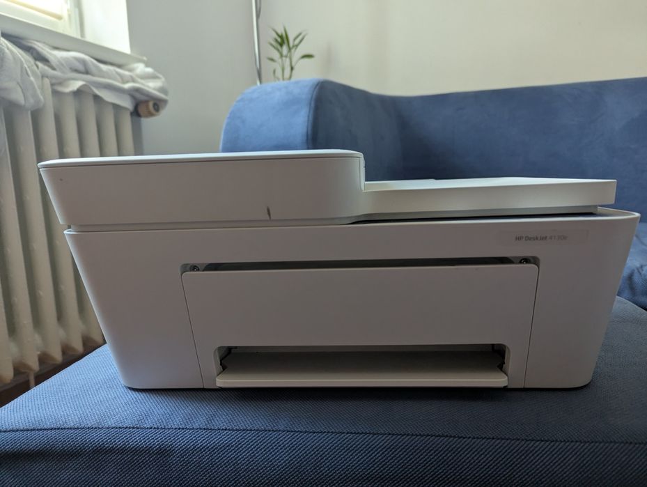 Imprimanta multifuncțională  HP Deskjet 4100e