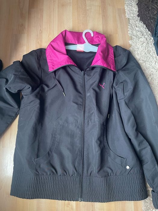 Vând bluza puma cu fermoar