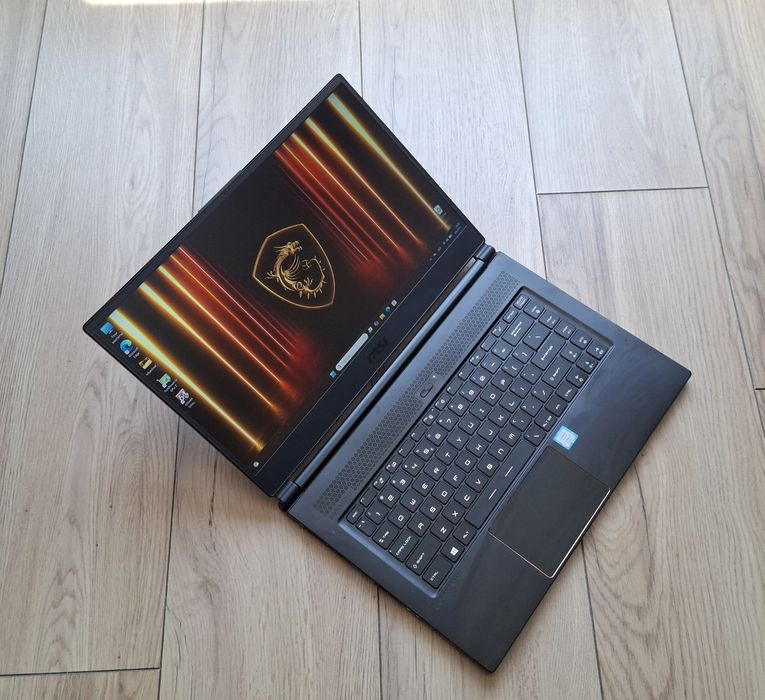 15.6' IPS 144hz MSI Core i7-8750H/GTX 1070 8GB/16GB/512GB SSD/Бат. 5ч.