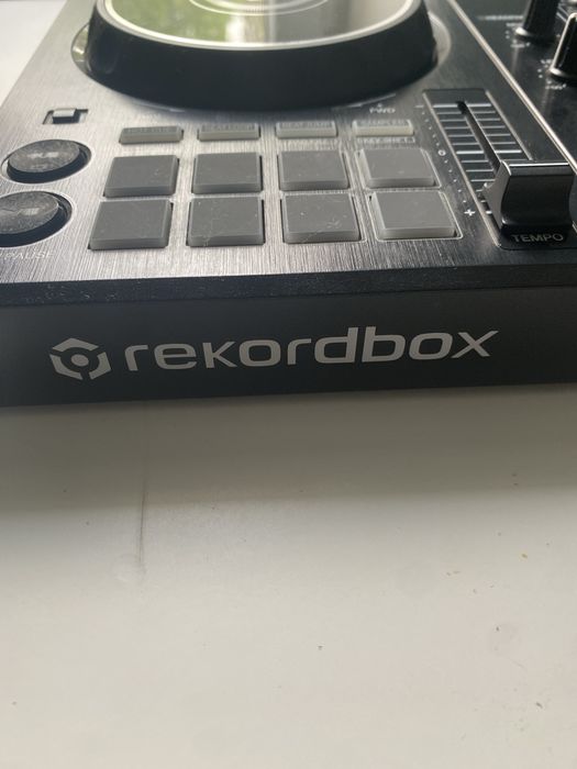 DJ-контроллер Pioneer DDJ-400