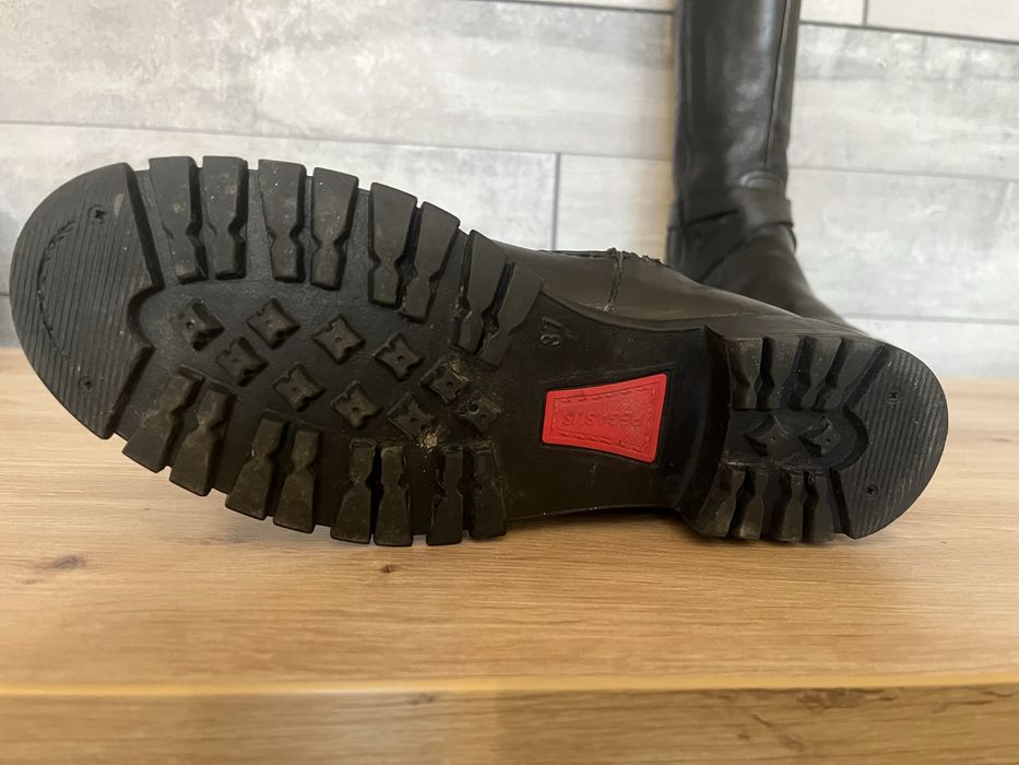 Ботуши от естествена кожа