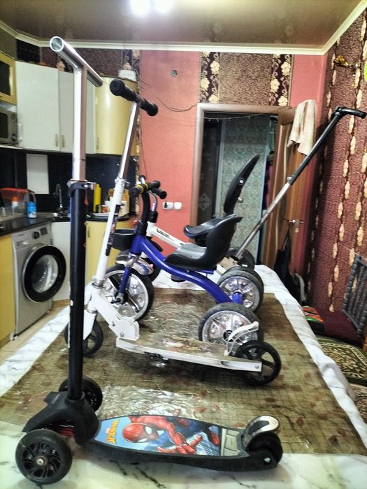 Продам самокат детский
