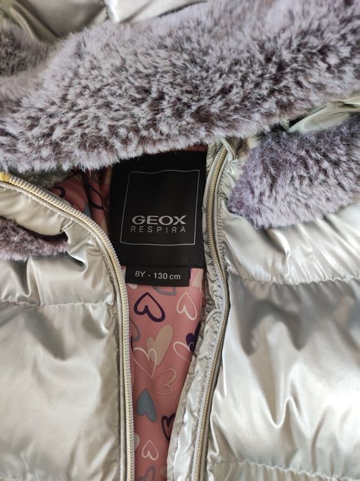 Детский пуховик.