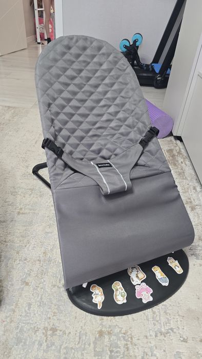 Продам жезлонг для новорождённых