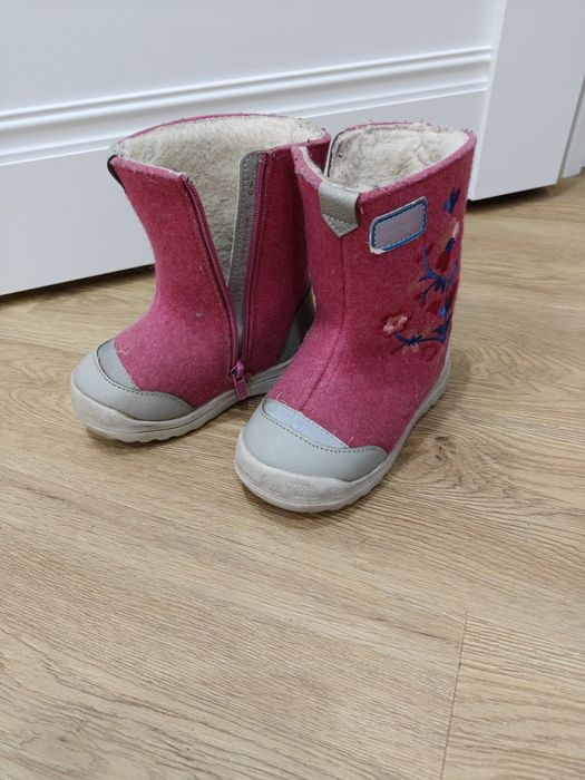 Зимние сапоги на девочку