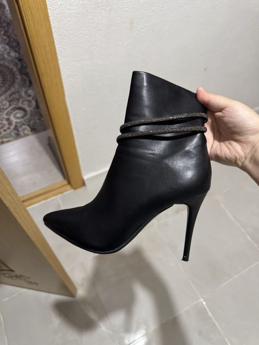 Женский ботильон