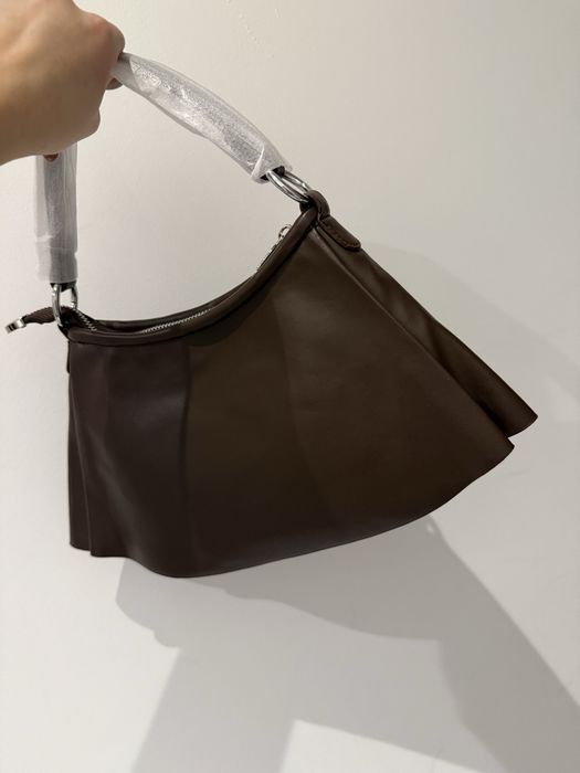 Нова дамска чанта Lacoste