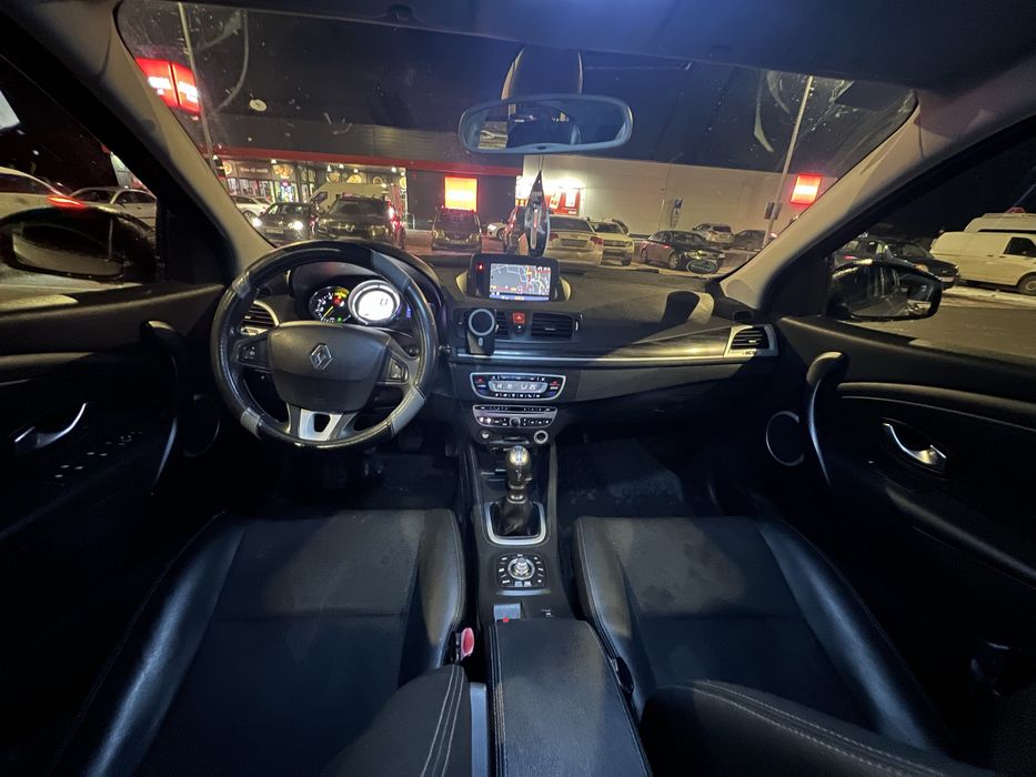 Renault Megane 3 2009 • 2.0 dCi 160 CP