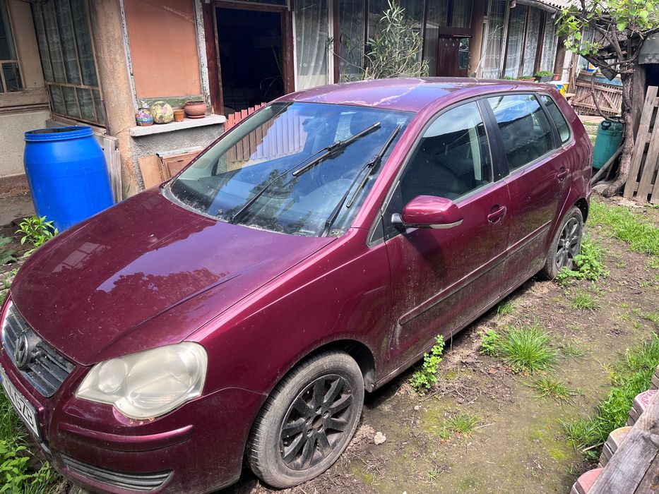 Volkswagen Polo 2005 diesel, 704 € — imagine 3