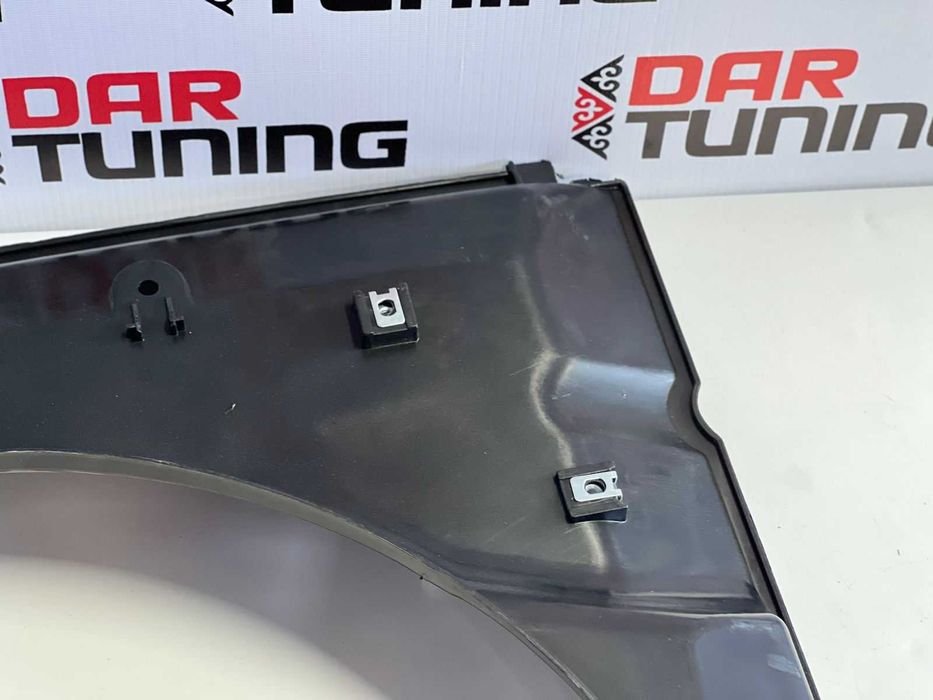 Диффузор радиатор Toyota LC200