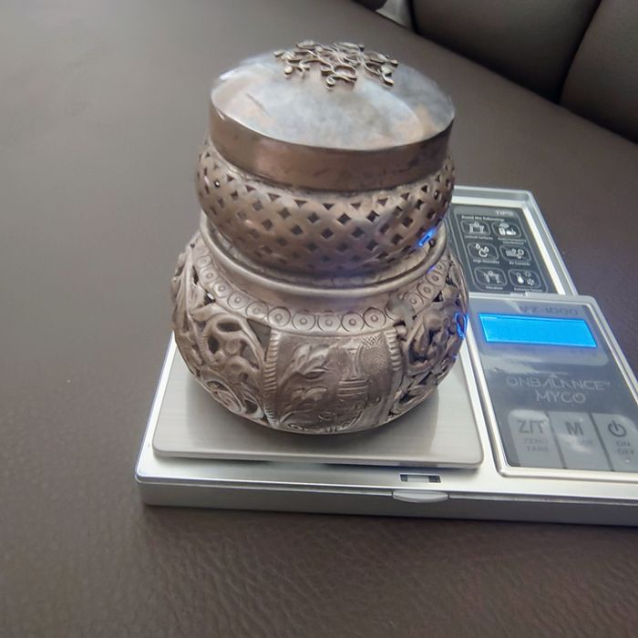 Lot 2 cutiuțe decorative din argint 925 – Oman – 140,5 g