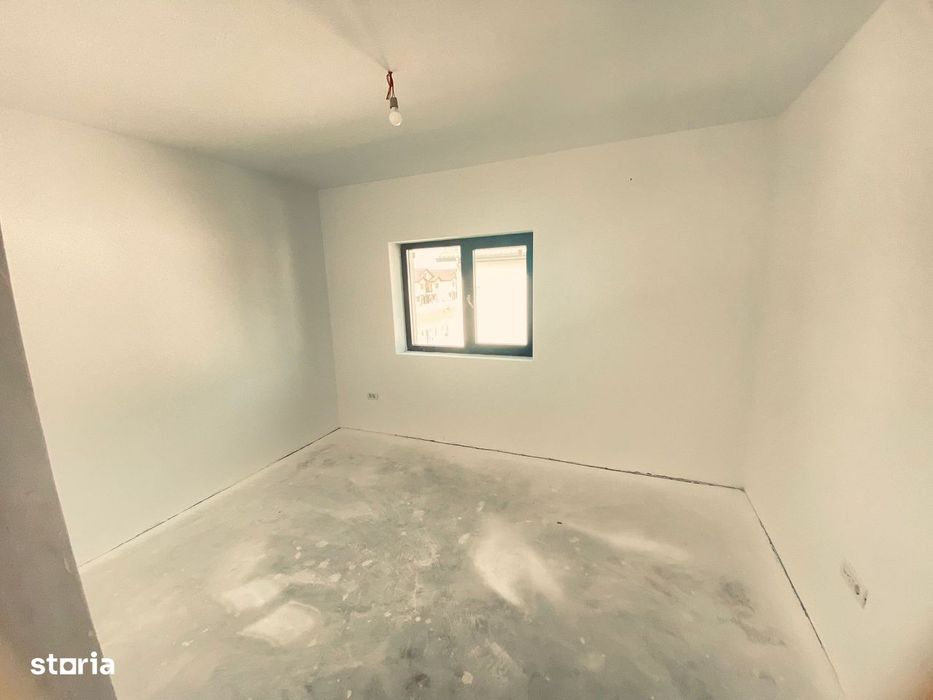 Duplex cu 4 camere si mansarda. Curte 250 mp. Comision 0