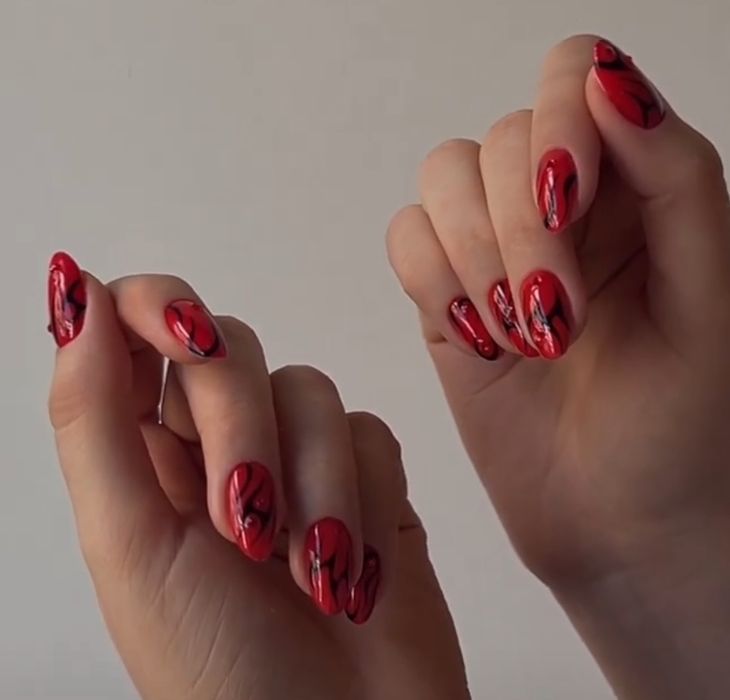 Маникюр, наращивание ногтей