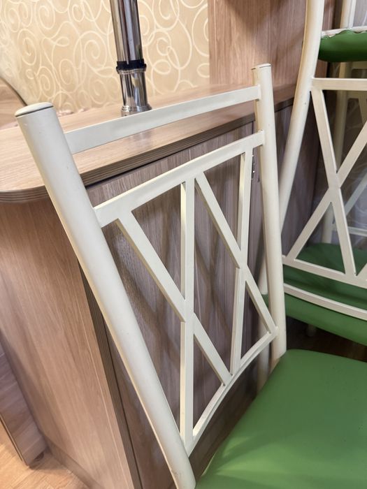 Стульчики 4 штук