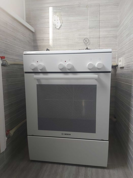 Продается плита BOSCH
