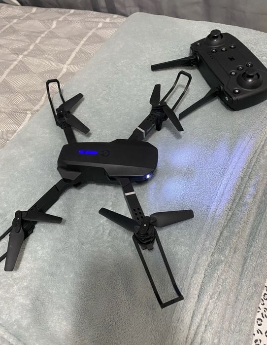 Дрон с 4К HD двойна камера