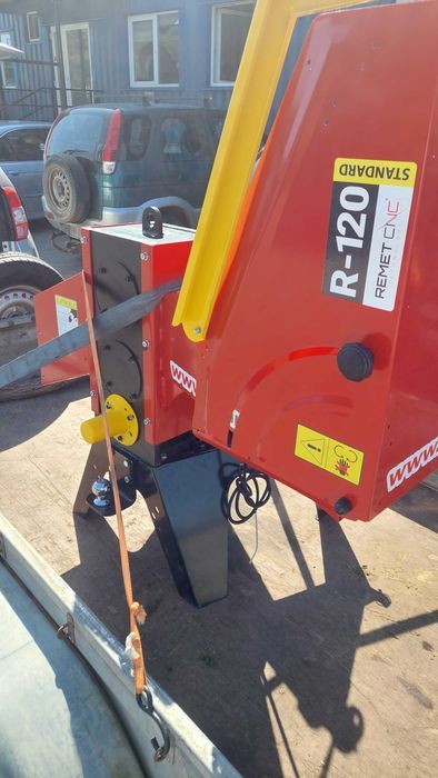 tocător crengi  r 120 la tractor - pret promo