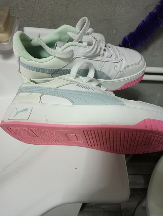 Adidași PUMA mărimea 37