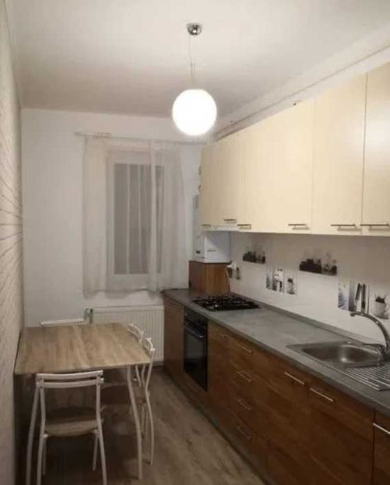 Дава се под наем Многостаен апартамент в Пловдив, Каменица 1 - 100 кв.м за 357 € - Снимка #1