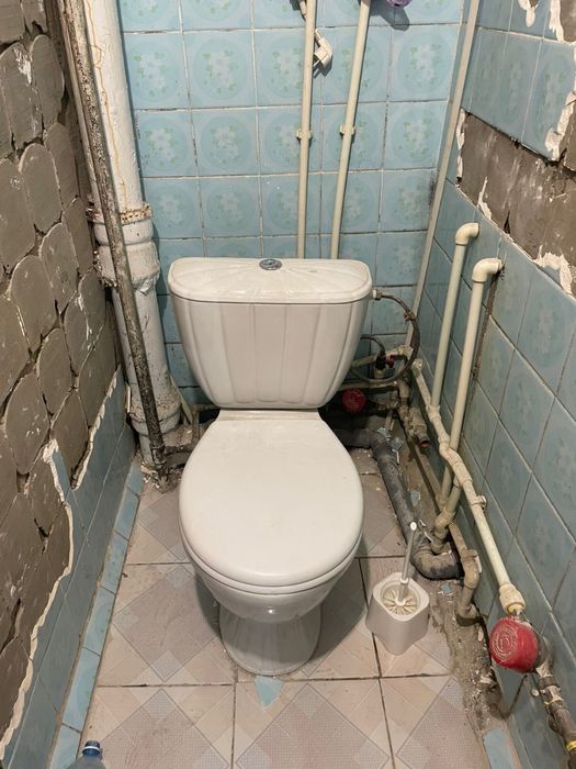 Унитаз   сатылады