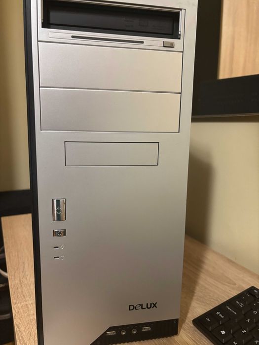 Офис компютър с SSD диск