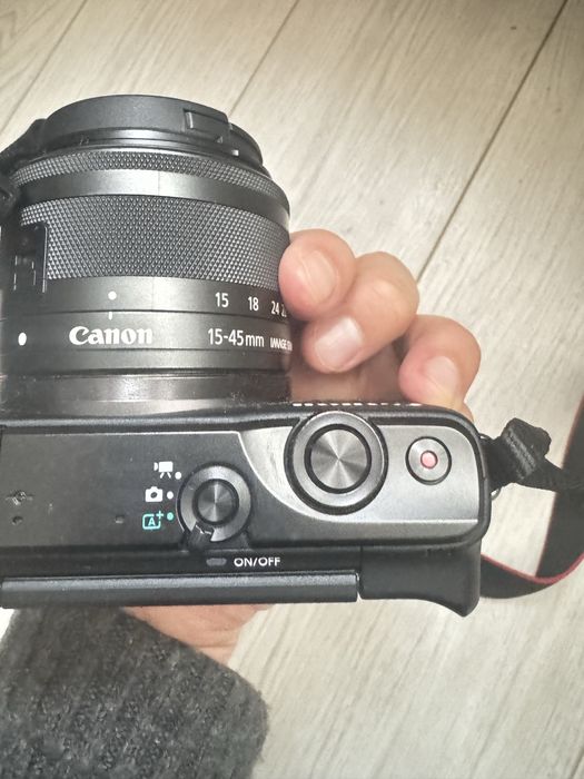 Cankn eos m10 продам