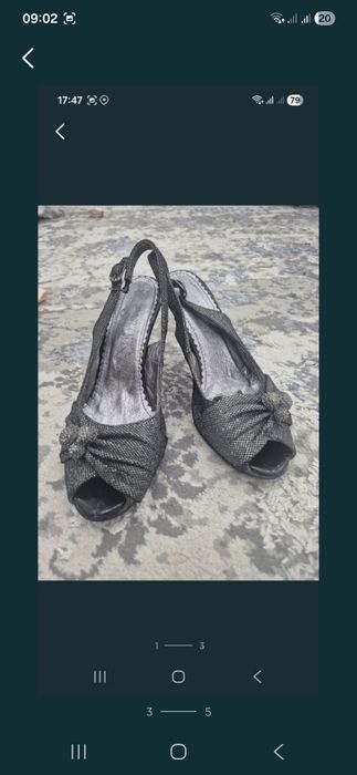 Ayollar va bolalar oyoq kiyimi, sumka va koylaklar