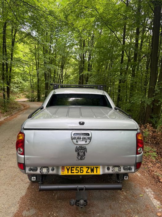 Mitsubishi L200