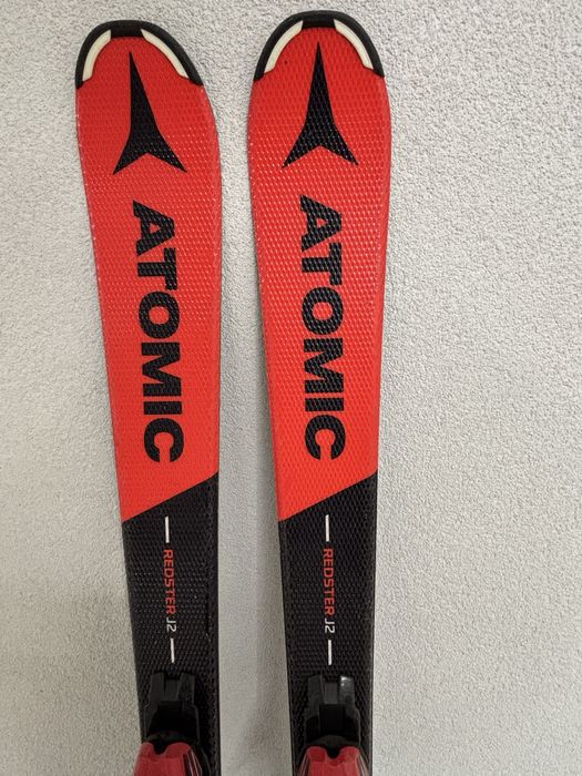 Skiuri Atomic Race Carve Junior 130 cm