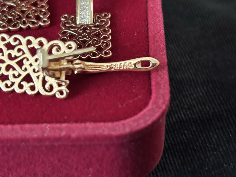 Позолоченные серьги