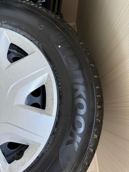 Продам шины! Шевролет кобальт шины