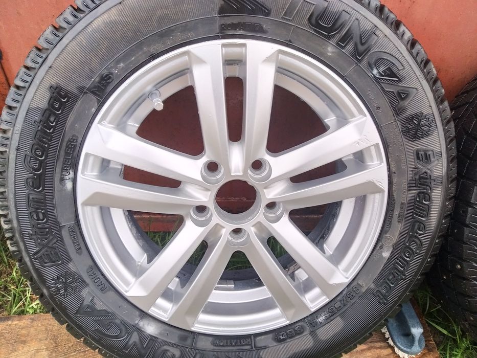 Диски R14 5*100 с резиной зимней (шипы)