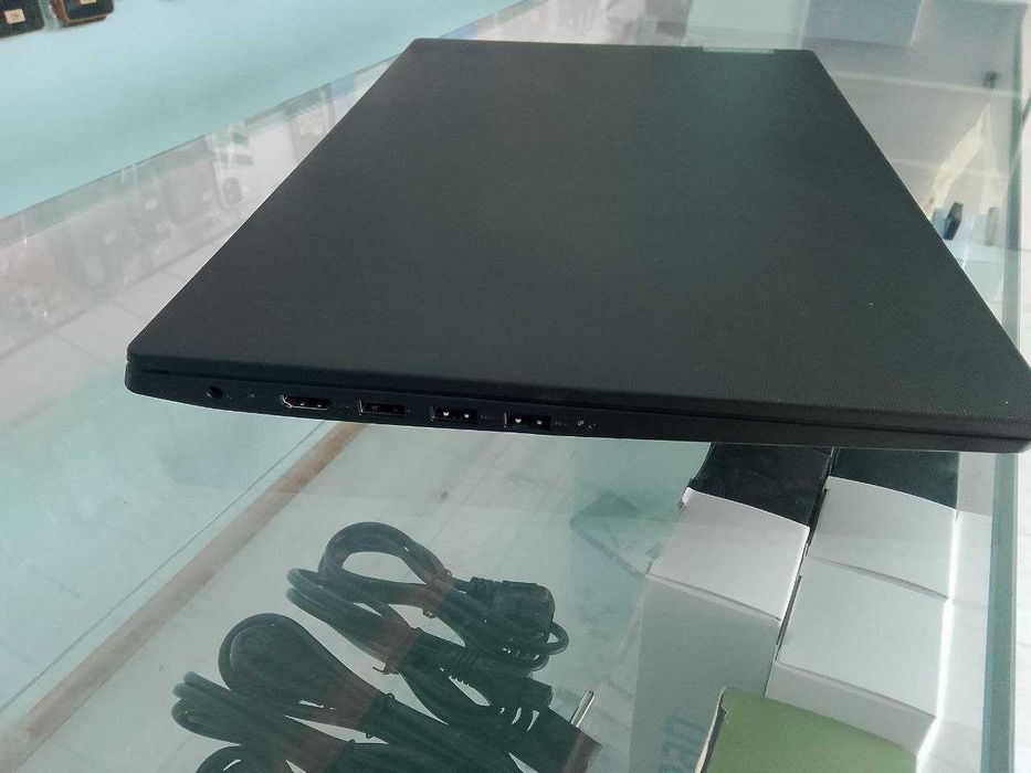 Lenovo Ideapad S145 Noutbuki sotiladi