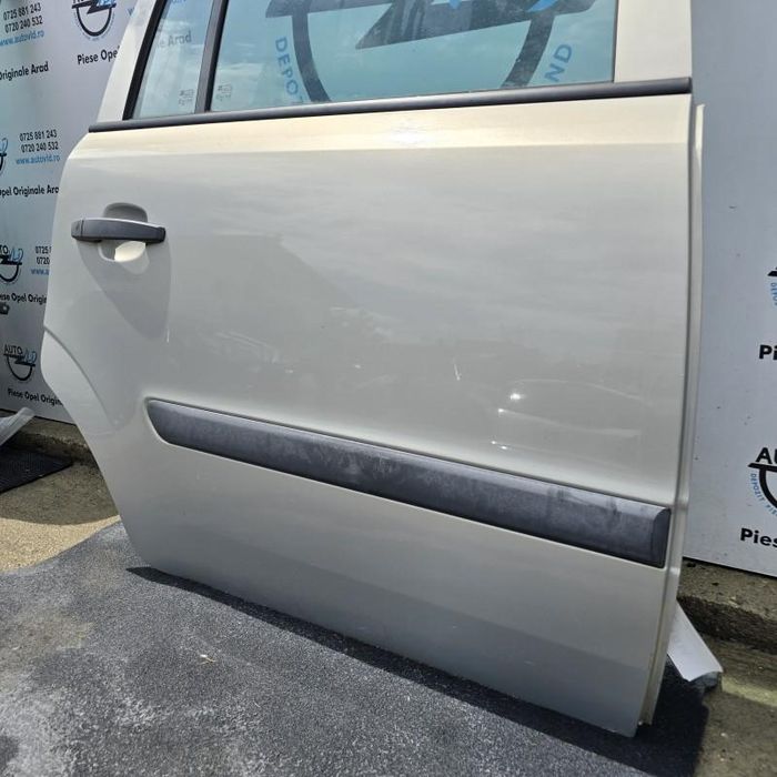 Portiera usa dreapta spate Z167 Opel Zafira B Facelift