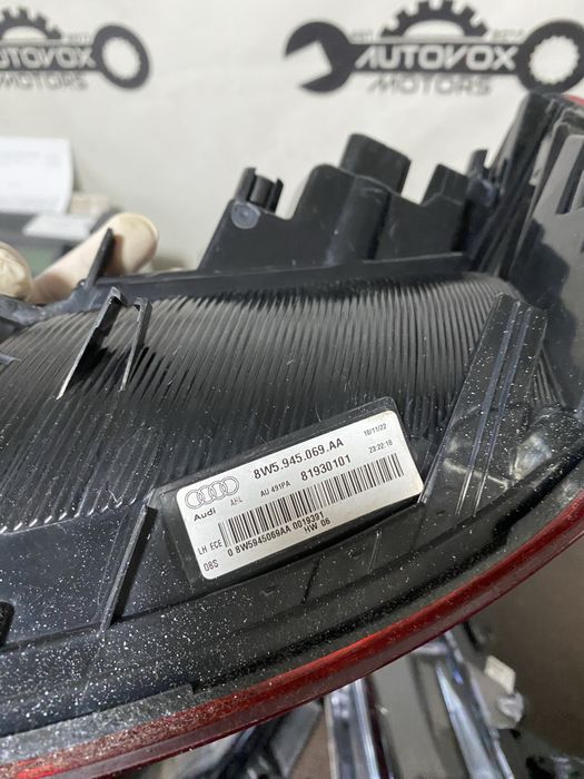 Stop stanga pe aripa Audi A4 B9 8W sedan berlina