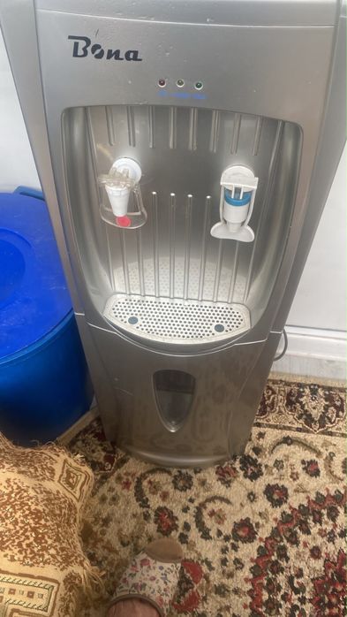 Продам кулер для воды