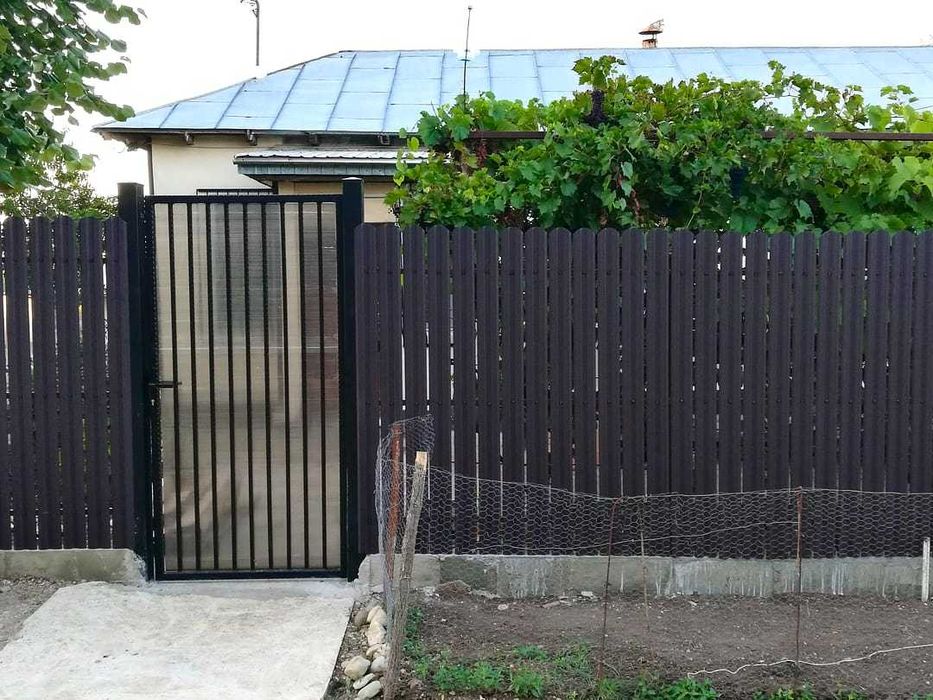 Garduri din sipca metalica si alte modele (jaluzele, tabla, plasa BCA)