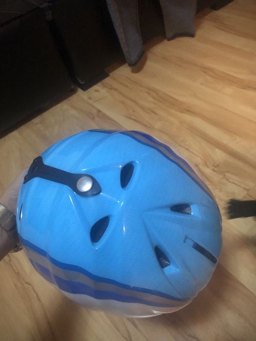 Детска каска 2 броя