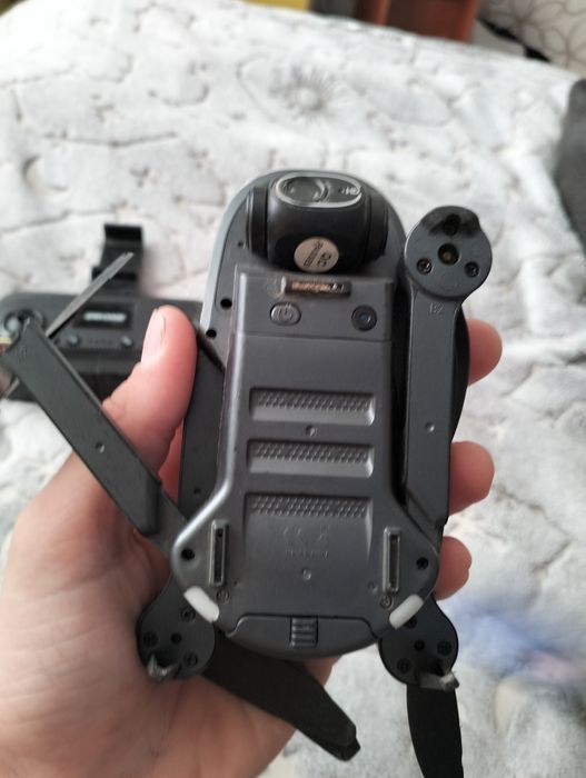 Продам дрон Mini s6s