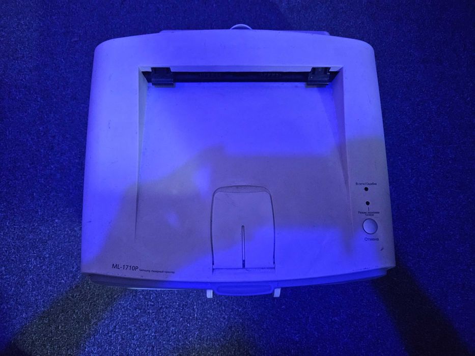 Лазерный принтер (в неизвестном состоянии)