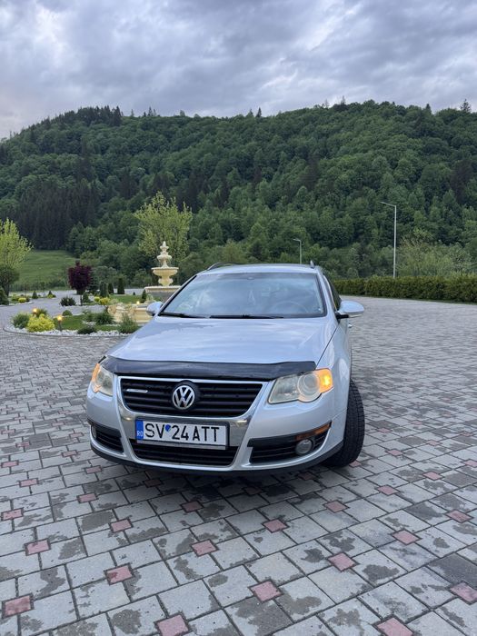 VOLKSWAGEN Passat 2010