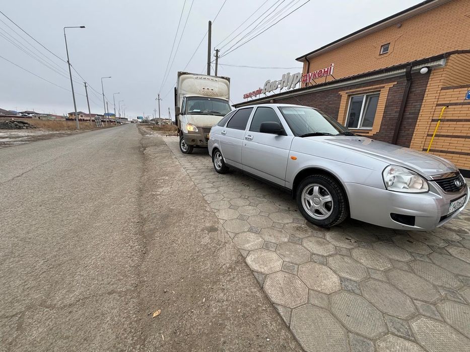 Приора Лада хэтчбек