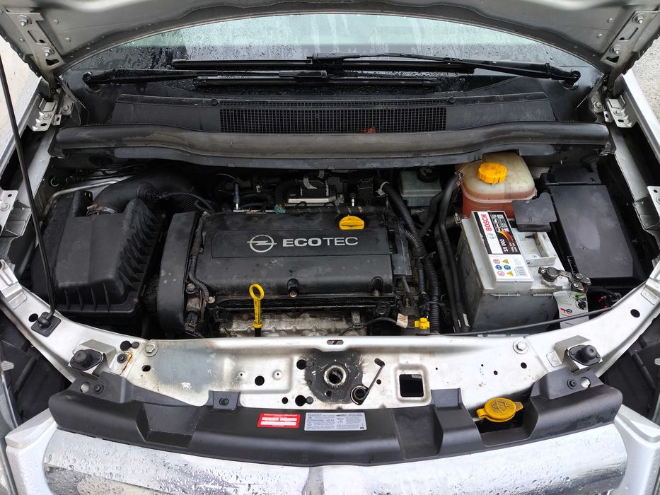 Opel Zafira 1.8 Benzina 2012